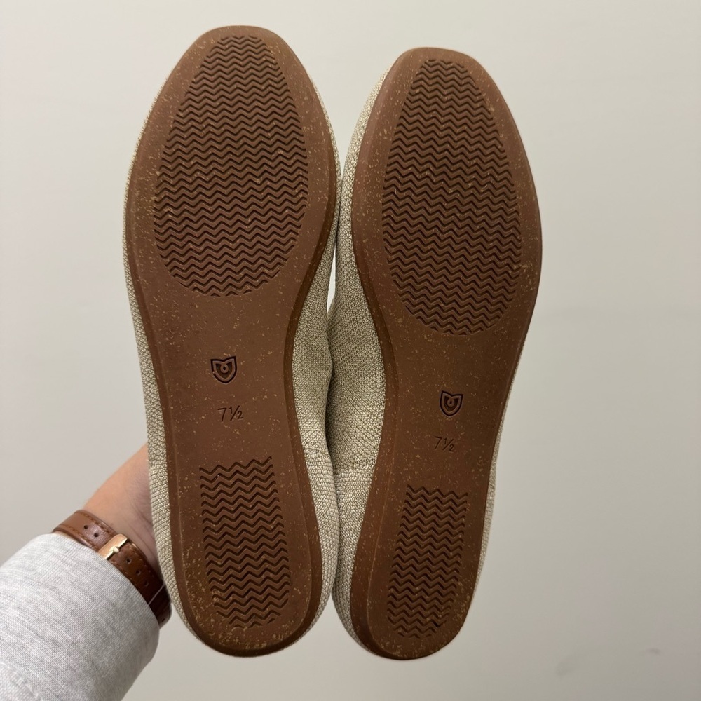 Rothy's The Square Mary Jane Beige Gardenia‎ Shimmer Flats 7.5 - Picture 4 of 6
